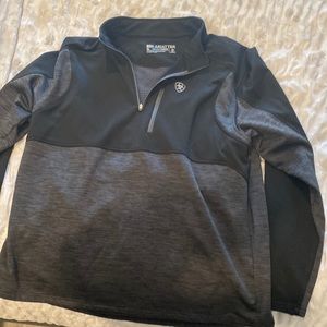 Ariat sweater XL perfect condition